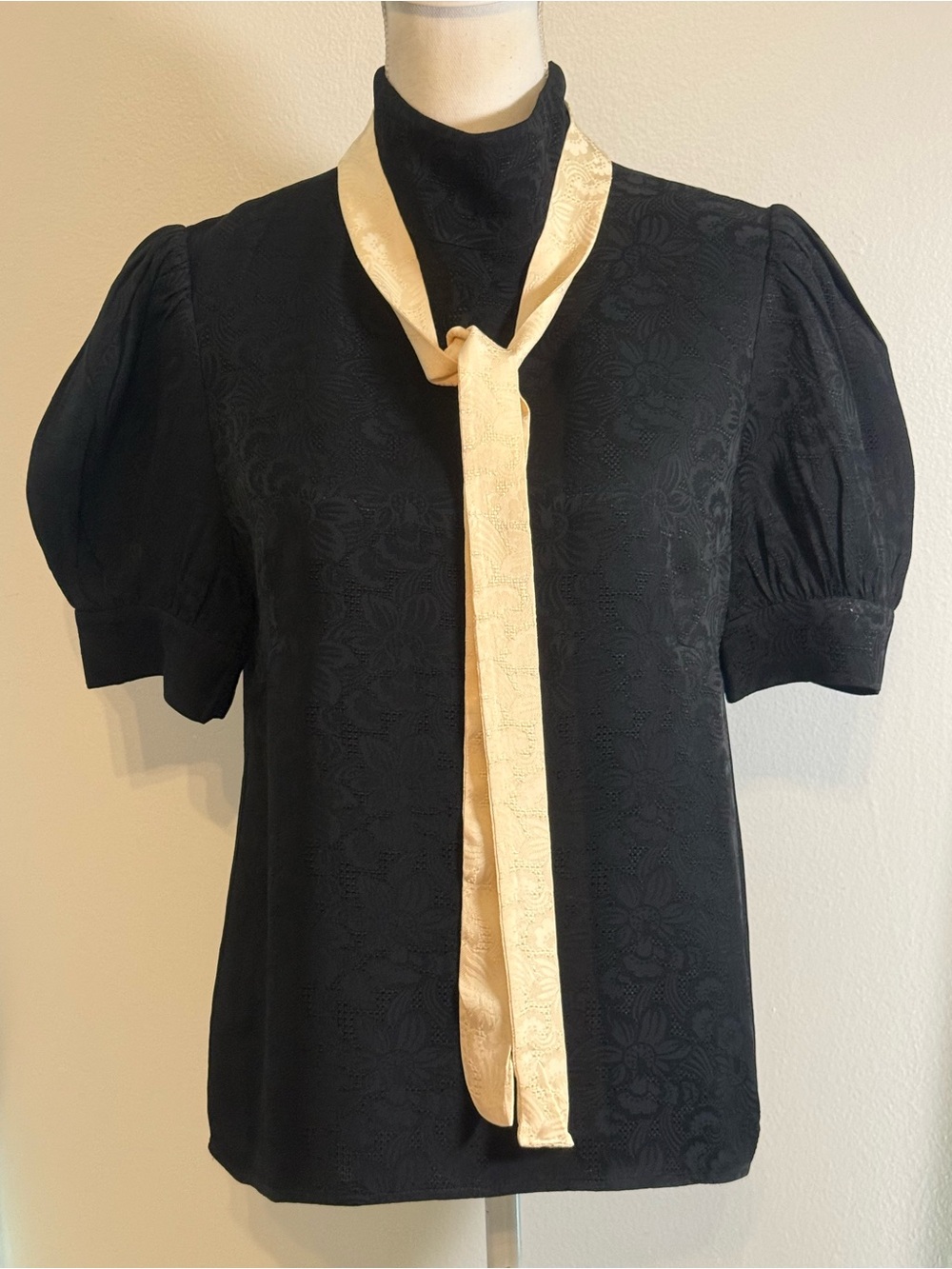 Jill Stuart Black Puff Sleeve Blouse with Cream Tie Scarf